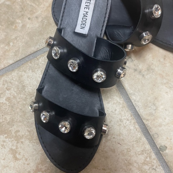 🌺$67 OFF RETAIL $109🌺LIKE NEW/ FLAWLESS PREOWNED STEVE MADDEN SANDALS🌺 - Picture 4 of 5